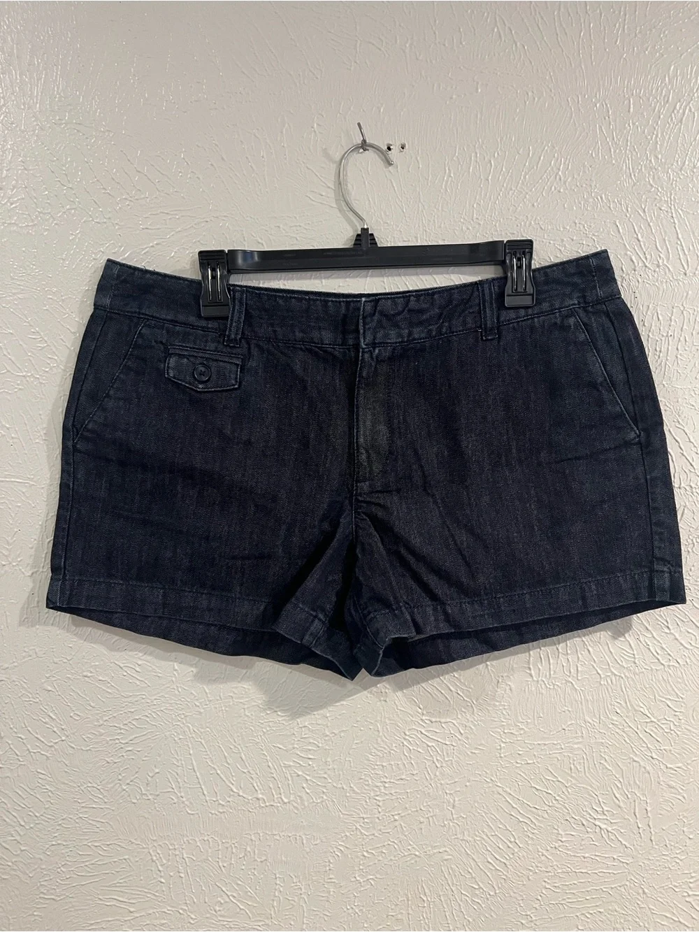 Ann Taylor- loft Classic Dark Denim Women’s Shorts